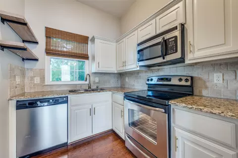 1818 N Fitzhugh Ave #7, Dallas, TX 75204