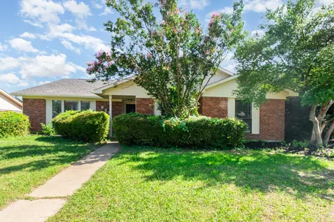 828 Whitehall Dr, Plano, TX 75023