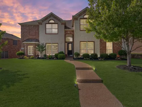 1648 Kings View Dr, Frisco, TX 75036