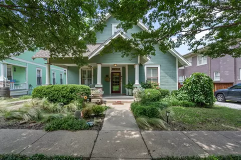 2206 College Ave, Fort Worth, TX 76110