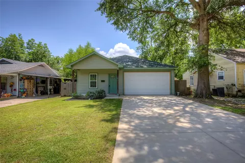 109 W Damon St, Terrell, TX 75160