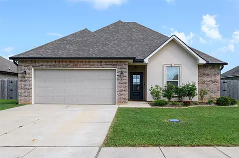 206 Berkshire Pl, Haughton, LA 71037