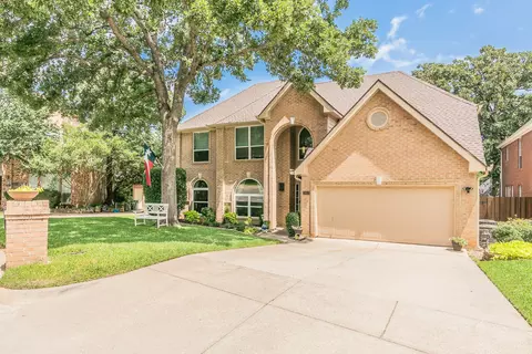 3903 Abbermare Ct, Arlington, TX 76001