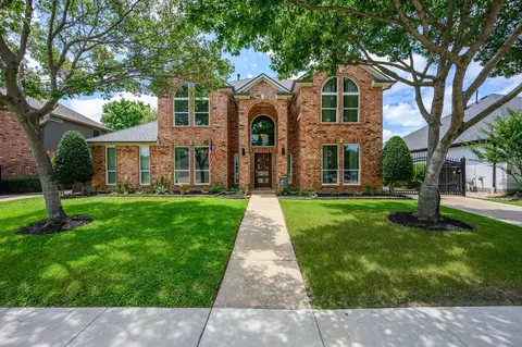 1708 Falcon Dr, Keller, TX 76248