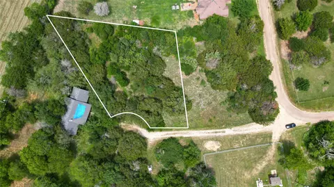 464 Brookhaven Dr, Woodway, TX 76712