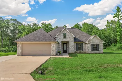 1013 Voss Dr, Stonewall, LA 71078