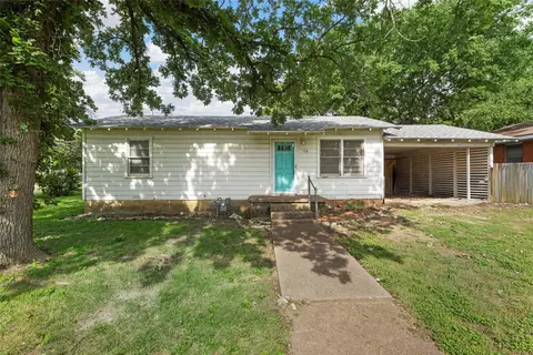 170 S Avenue F, Crawford, TX 76638