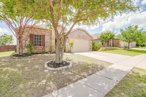1139 Foxglove Ln, Burleson, TX 76028