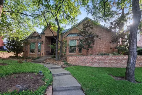 3808 Hillside Trl, Grapevine, TX 76051