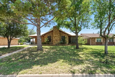 5241 Hunters Cir, Abilene, TX 79606