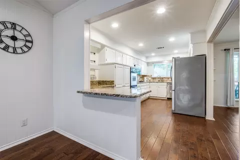 710 Northridge St, Denton, TX 76201 photo 9