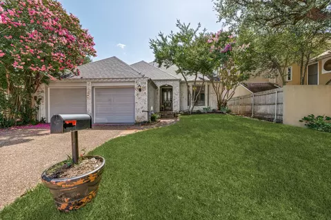 9126 Valley Chapel Ln, Dallas, TX 75220