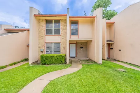 536 Valley Park Dr, Garland, TX 75043
