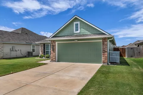 917 N Fork Ranch Rd, Waco, TX 76705 photo 2