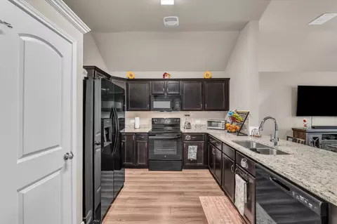 917 N Fork Ranch Rd, Waco, TX 76705 photo 7