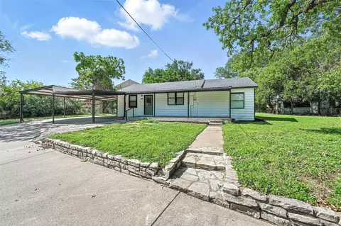 1223 E Bankhead Dr, Weatherford, TX 76086