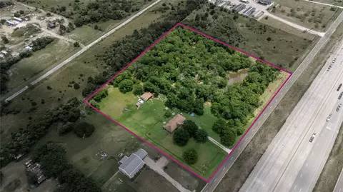 2909 SE Mckinney St, Rice, TX 75155
