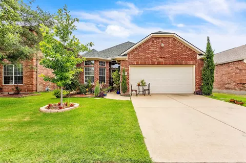 7112 Middleburg Dr, Plano, TX 75074