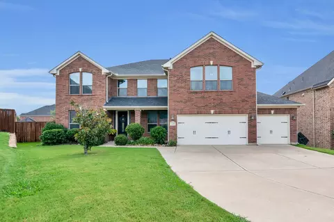 420 Aylesbury Dr, Roanoke, TX 76262