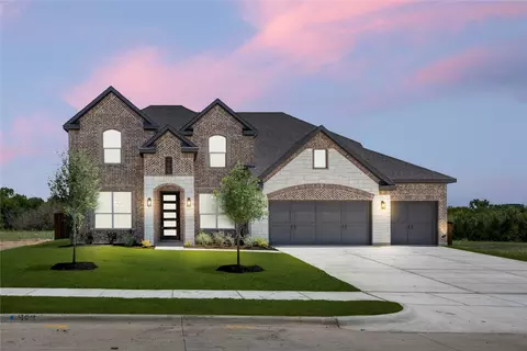 909 Allegro Ave, Forney, TX 75126