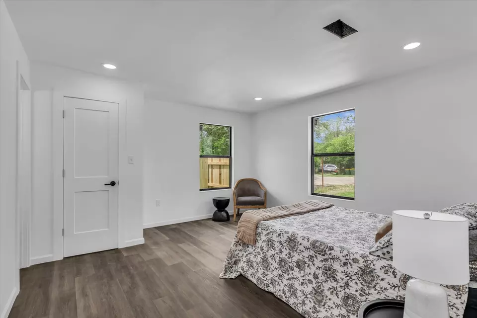 Bedroom - 1522 Travis St, Bellmead, TX 76705 photo 1 of 3