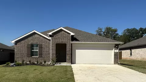 356 Lubbock Dr, Azle, TX 76020