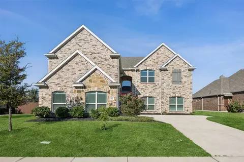 105 Basswood Dr, Red Oak, TX 75154