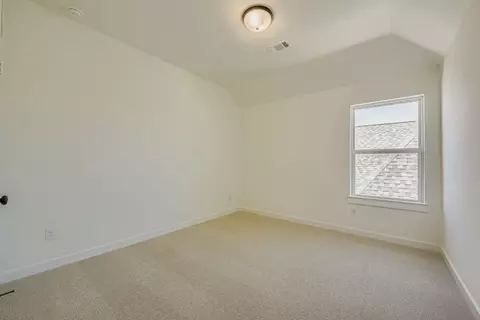 Bedroom - 920 Maple Leaf Ln, Haslet, TX 76052 photo 5 of 6