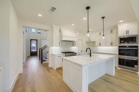 Entry Way - 920 Maple Leaf Ln, Haslet, TX 76052 photo 2 of 2