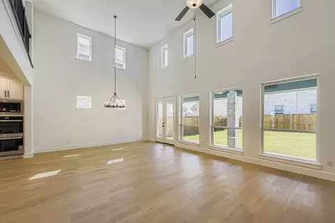 Living - 920 Maple Leaf Ln, Haslet, TX 76052 photo 2 of 6