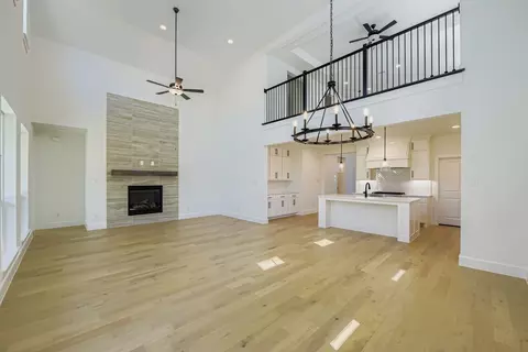 Living - 920 Maple Leaf Ln, Haslet, TX 76052 photo 4 of 6