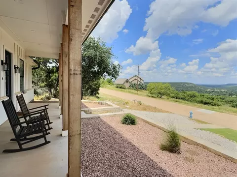 405 Oak Tree Dr, Graford, TX 76449