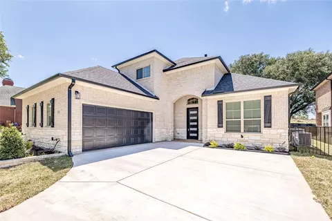 2902 Bluffview Dr, Garland, TX 75043