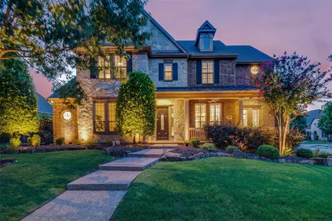 2336 Round Mountain Cir, Lewisville, TX 75056