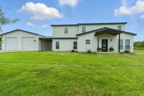 117 Walnut Ln, Weatherford, TX 76087