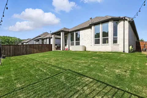 Exterior - 2109 Perth Dr, Celina, TX 75009 photo 5 of 6