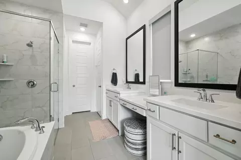 Bath - 2109 Perth Dr, Celina, TX 75009 photo 1 of 4