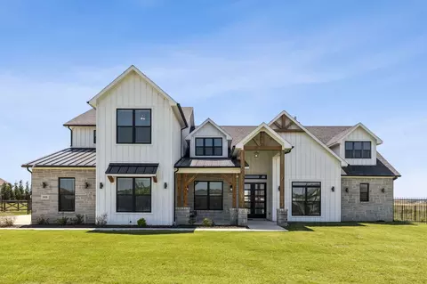3908 Crockett Ln, Northlake, TX 76226