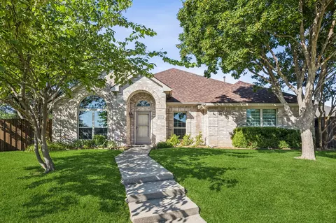 4003 Randall Ln, Carrollton, TX 75007