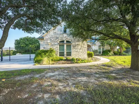 186 Deer Creek Dr, Aledo, TX 76008