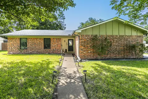 3401 Medallion Cir, Waco, TX 76706