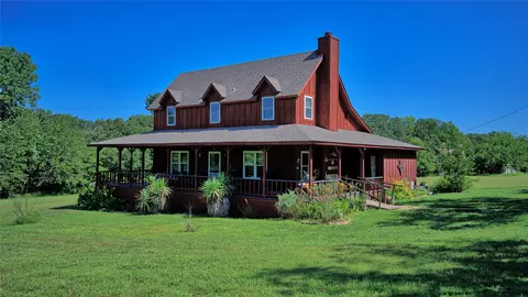 166 Maddox Ln, Saint Jo, TX 76265