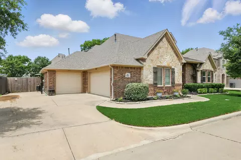 6902 Golf Green Dr, Arlington, TX 76001