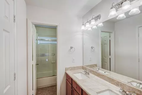 Bath - 7101 Bickers Dr, Rowlett, TX 75089 photo 3 of 3