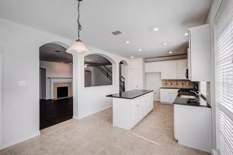 Entry Way - 7101 Bickers Dr, Rowlett, TX 75089 photo 2 of 2