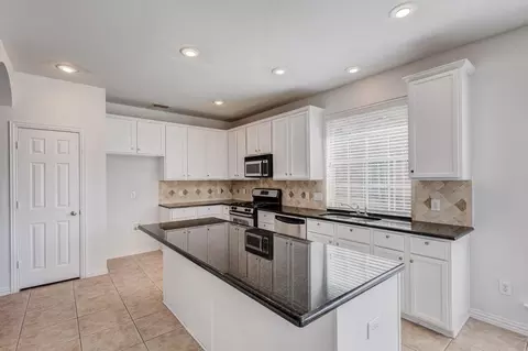 Kitchen - 7101 Bickers Dr, Rowlett, TX 75089 photo 1 of 3