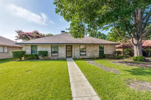 1608 Stroud Ln, Mesquite, TX 75150