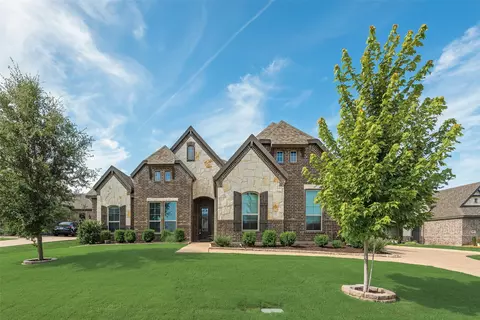 512 Sandia Park Dr, Burleson, TX 76028