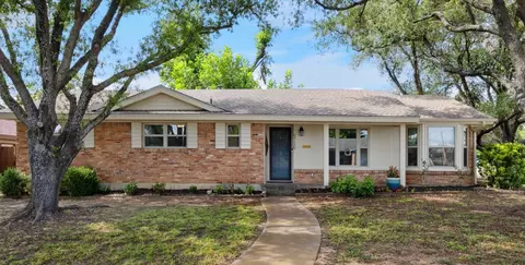 6716 Corona Dr, North Richland Hills, TX 76180