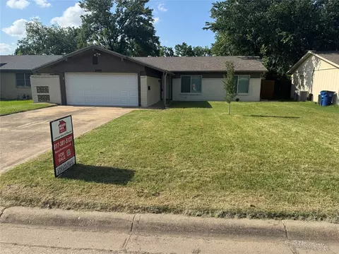 3757 Bluebell Dr, Everman, TX 76140